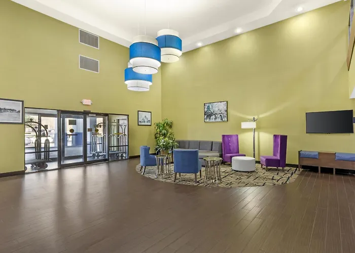 Best Western Plus Mcdonough Inn & Suites